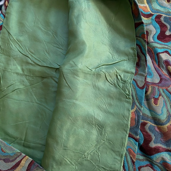 Abstract Patterned Mini Skirt - Picture 4 of 6